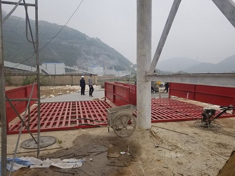 亳州鋼鐵廠車輛沖洗設(shè)備 以卓越品質(zhì)鑄就信賴，以節(jié)能環(huán)保引領(lǐng)研發(fā)